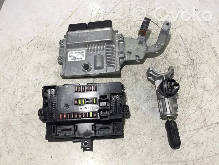 Peugeot Boxer Komputer / Sterownik ECU i komplet kluczy 9809447780