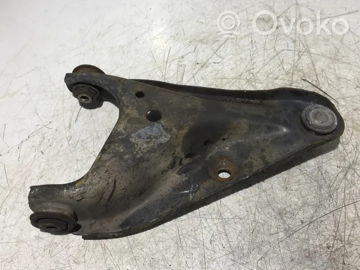 Dacia Lodgy Fourchette, bras de suspension inférieur avant 545017081R