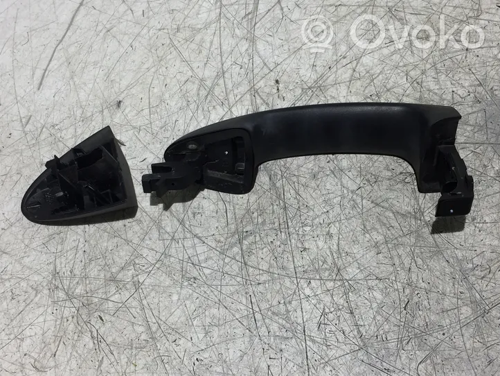 Ford Courier Maniglia esterna per portiera anteriore 8A61A218B08