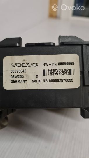 Volvo S60 Set scatola dei fusibili 08696040