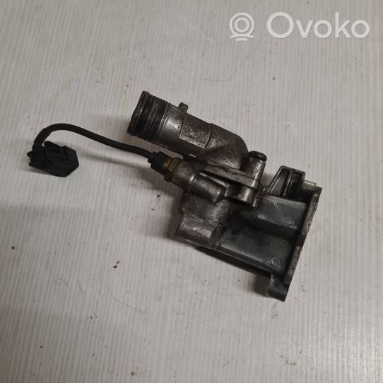 Volvo V70 Termostaatin kotelo 9209867