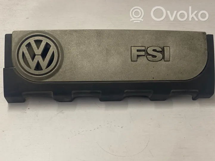 Volkswagen PASSAT B6 Copri motore (rivestimento) 06F129208C