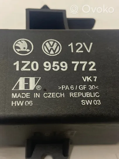 Volkswagen PASSAT B6 Moduł / Przekaźnik podgrzewania foteli 1Z0959772