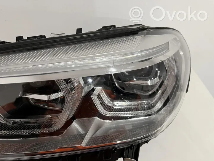 BMW X3 G01 Lampa przednia 8739653-01