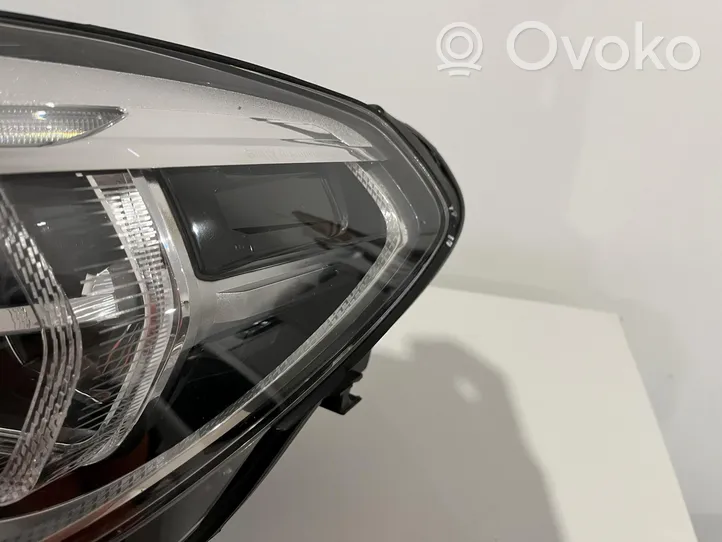 BMW X3 G01 Lampa przednia 8739653-01