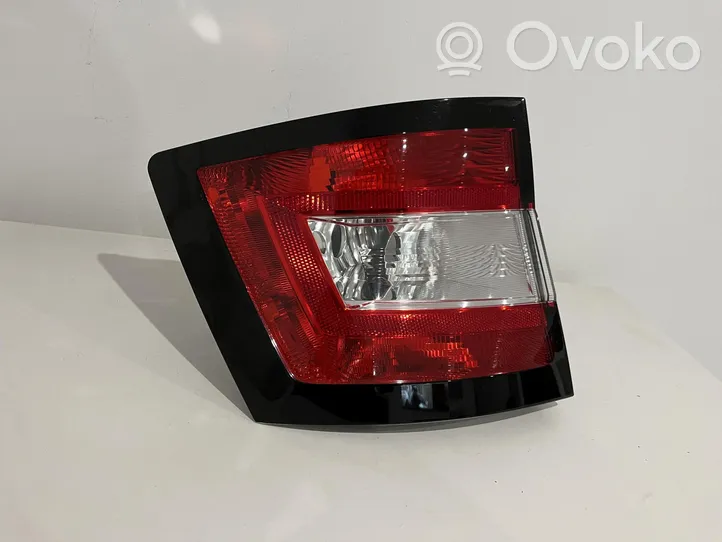 Skoda Fabia Mk3 (NJ) Lampa tylna 6V9945095