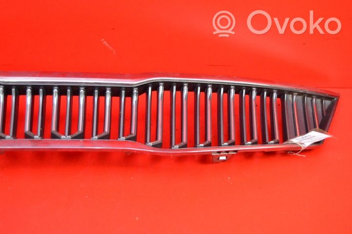 KIA Optima Grille de calandre avant 86350-D4500