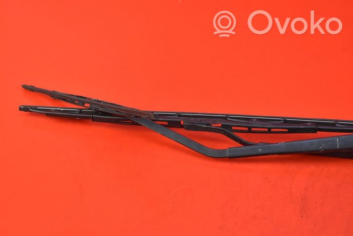 Daihatsu Cuore Front wiper blade arm 