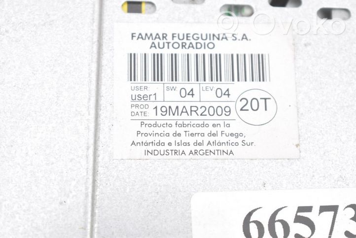 Volkswagen Fox Radija/ CD/DVD grotuvas/ navigacija 5Z0035152E