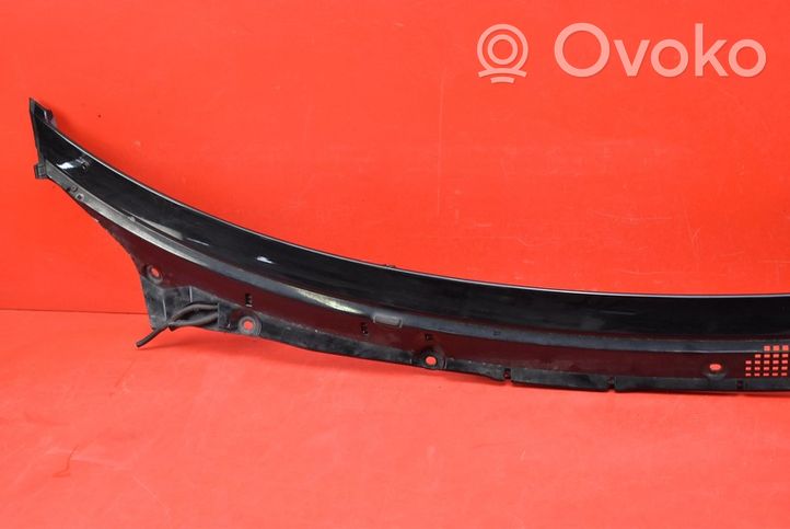 Honda Legend Wiper trim 74201-SJA-A000