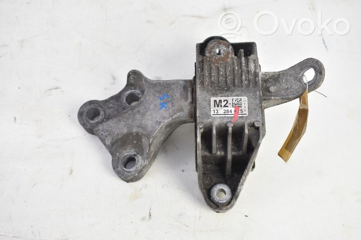 Chevrolet Orlando Supporto di montaggio scatola del cambio 13284425