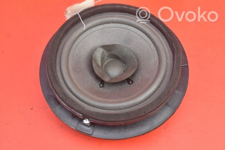 Suzuki SX4 Subwoofer-bassokaiutin 39102-63J50