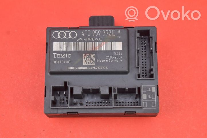 Audi A6 Allroad C6 Boîte à fusibles relais 4F0959792E