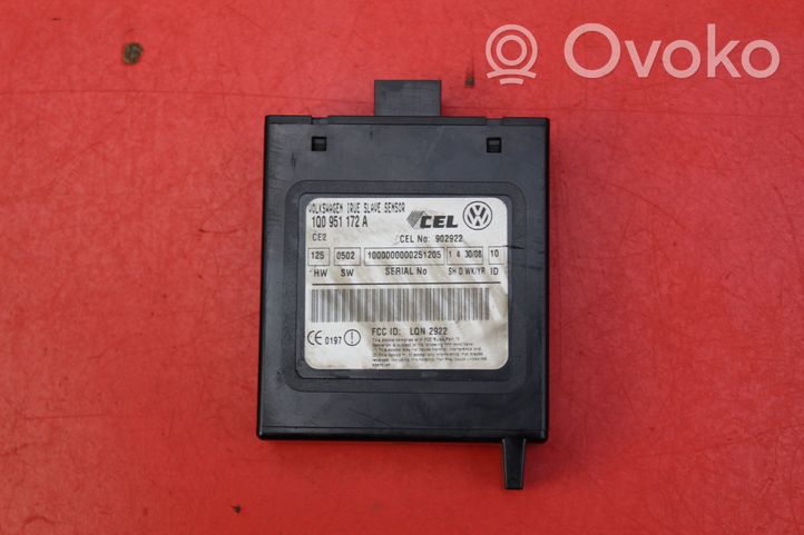 Volkswagen Eos Relay mounting block 1Q0951172A