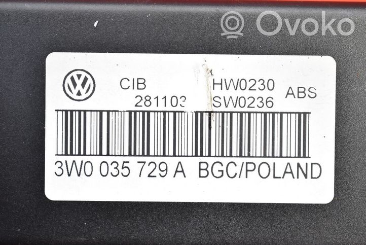 Volkswagen Phaeton Relay mounting block 3W0035729A