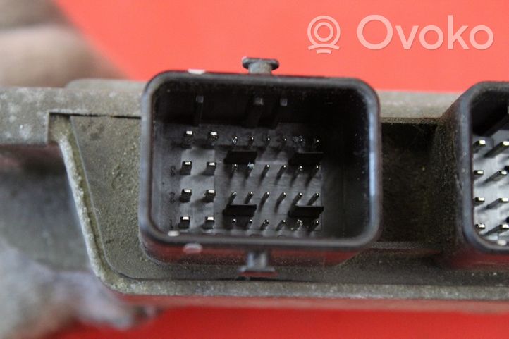 Renault Thalia I Relay mounting block 8201117953