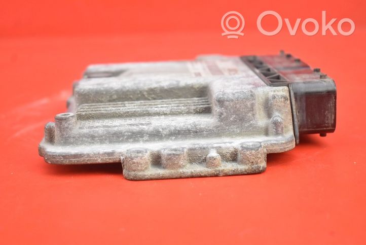 Opel Astra H Scatola di montaggio relè 55198921 BQ