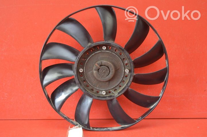 Audi A4 S4 B5 8D Ventilatore di raffreddamento elettrico del radiatore AUDI