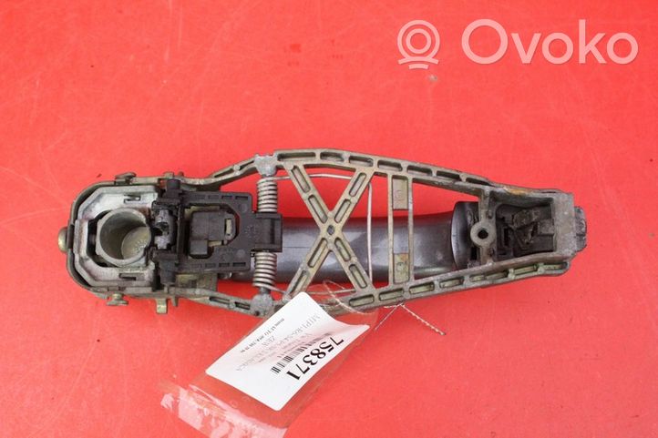 Volkswagen Touran I Klamka zewnętrzna drzwi tylnych 1T0837885B