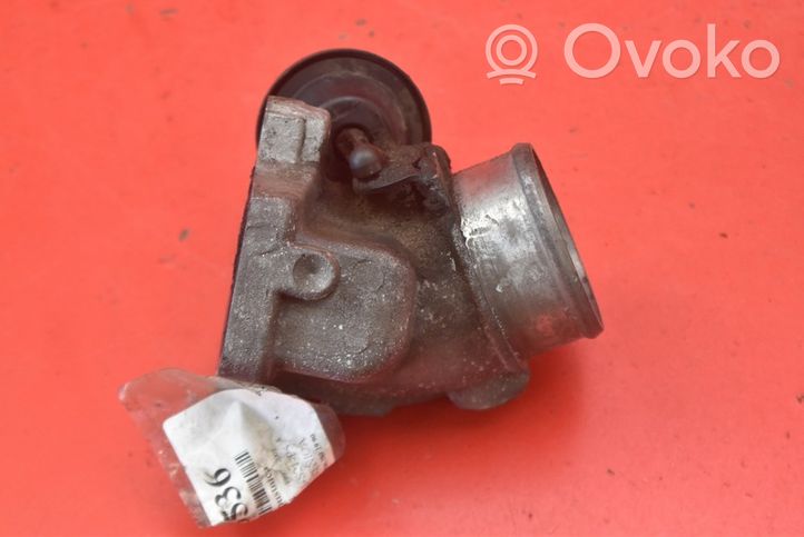 Audi A4 S4 B5 8D Valvola corpo farfallato 8D0145950C