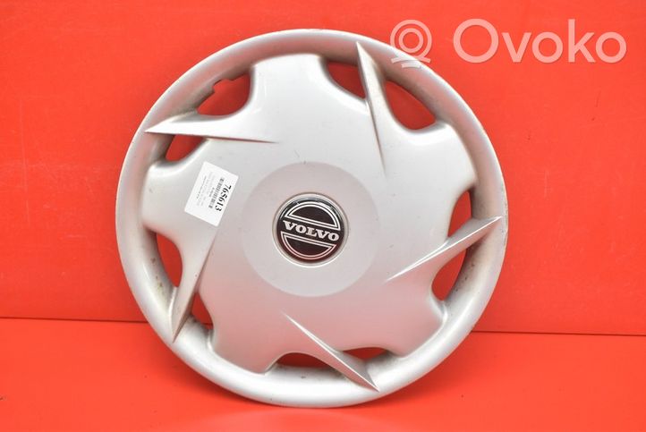 Volvo V70 R 17 riteņa dekoratīvais disks (-i) 9157949