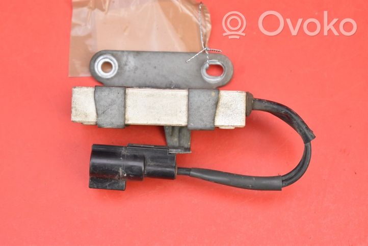 Toyota Yaris Rėlių montavimo blokas 246810-5731A