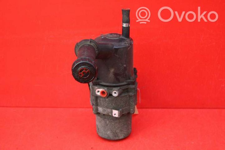 Peugeot 307 CC Power steering pump 9654151080