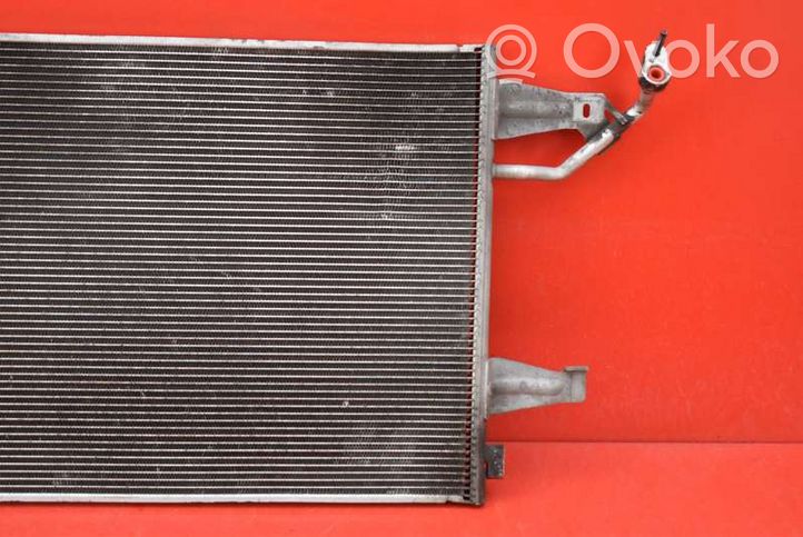 Mitsubishi Colt Radiatore aria condizionata (A/C) (abitacolo) MR568975