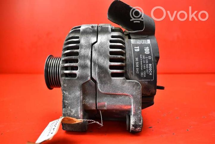 Opel Omega B2 Generatore/alternatore 90508842