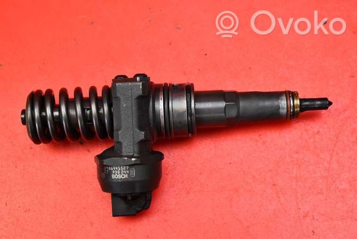 Volkswagen Polo IV 9N3 Injecteur de carburant 038130080X