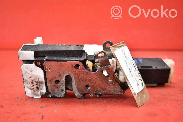 Opel Sintra Serrure de porte avant 16624432