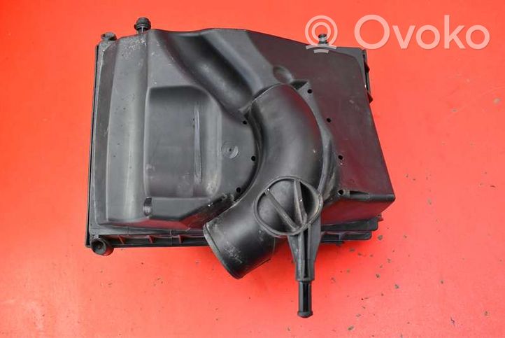 Opel Corsa C Obudowa filtra powietrza 460023377