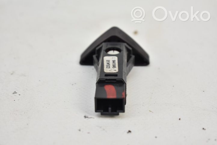 Volvo S60 Interruttore luci di emergenza 9441045