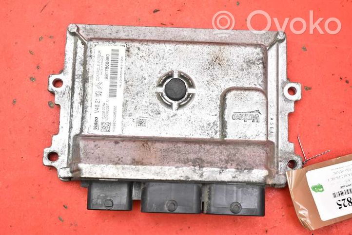 Peugeot 301 Komputer / Sterownik ECU silnika 9817868880