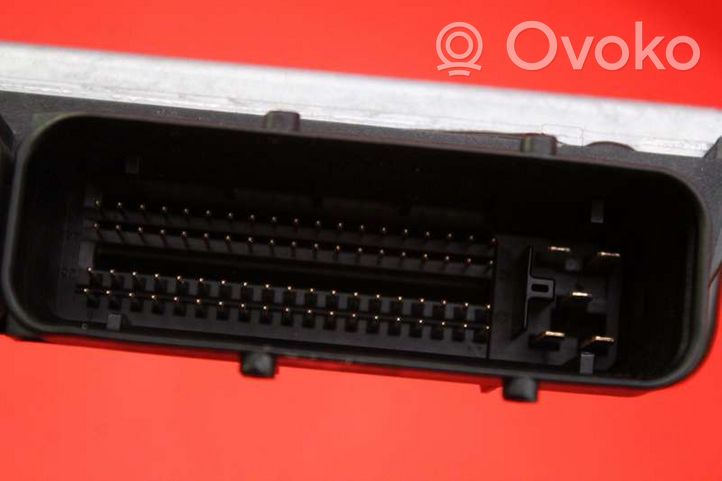 Nissan Almera Tino Centralina/modulo motore ECU MEC32-421