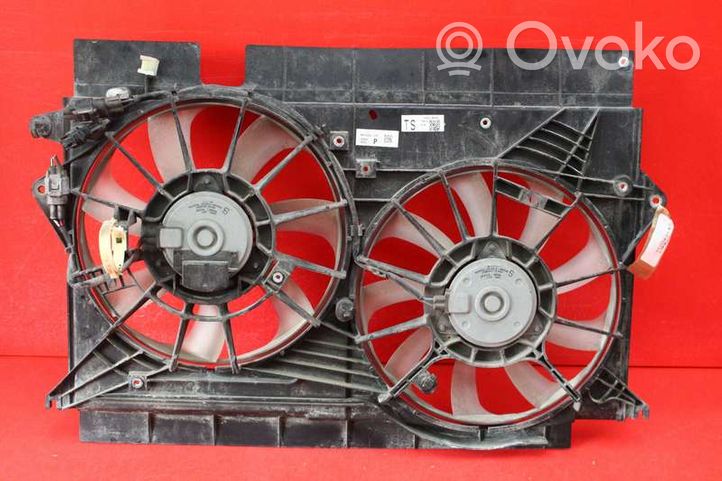 Toyota Avensis T270 Ventilador eléctrico del radiador 16040-0R160