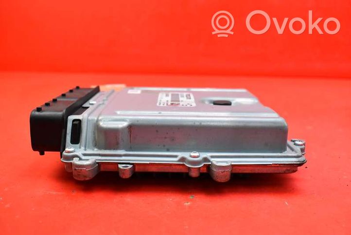 Volvo V60 Komputer / Sterownik ECU silnika 31336983