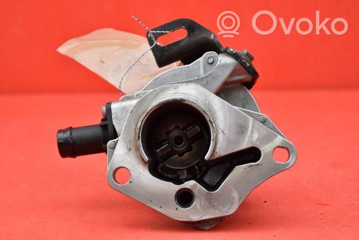 Renault Megane III Alipainepumppu 146505272R