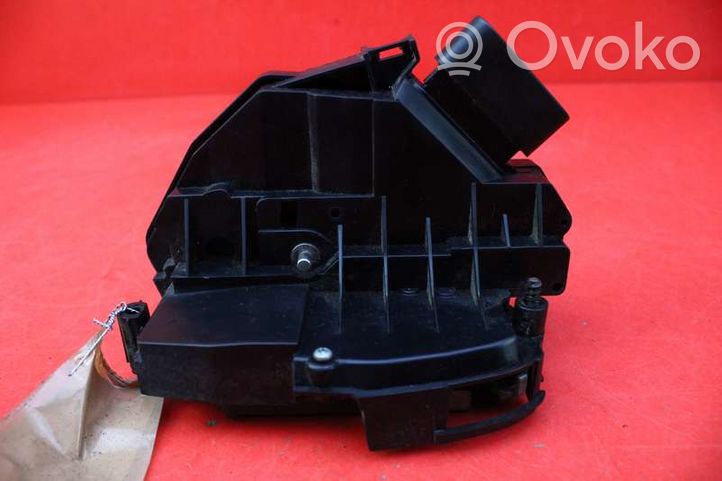 Ford Fiesta Etuoven lukko 8A6A-A21812-BC