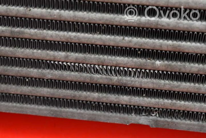 Toyota Avensis T270 Radiatore intercooler 127100-3521