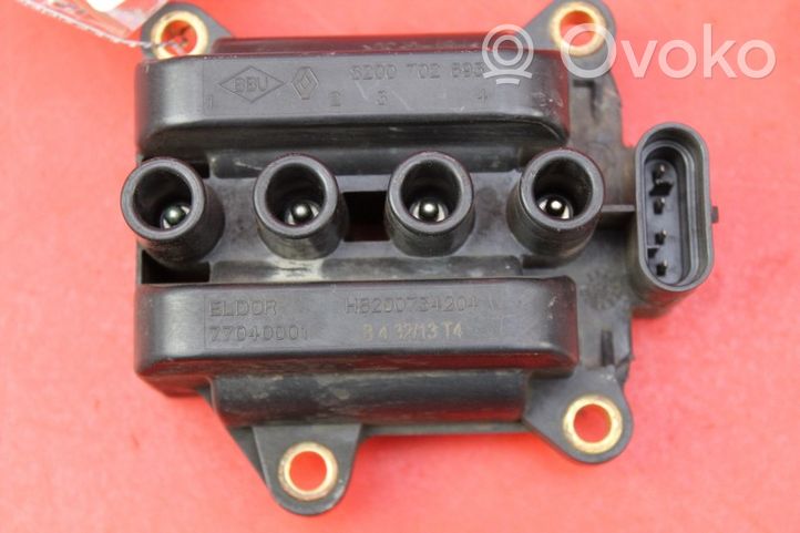 Renault Clio III Bobine d'allumage haute tension 8200702693