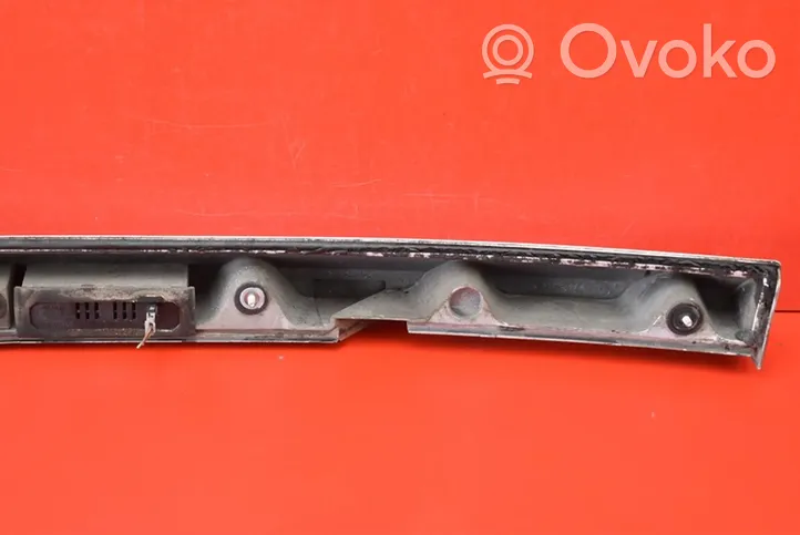 Opel Signum Lampa oświetlenia tylnej tablicy rejestracyjnej 24423650