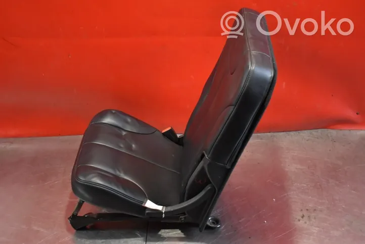 Chrysler Pacifica Seat set 