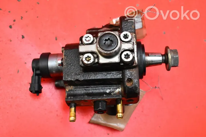 Opel Vectra C Polttoaineen ruiskutuksen suurpainepumppu 0055193731