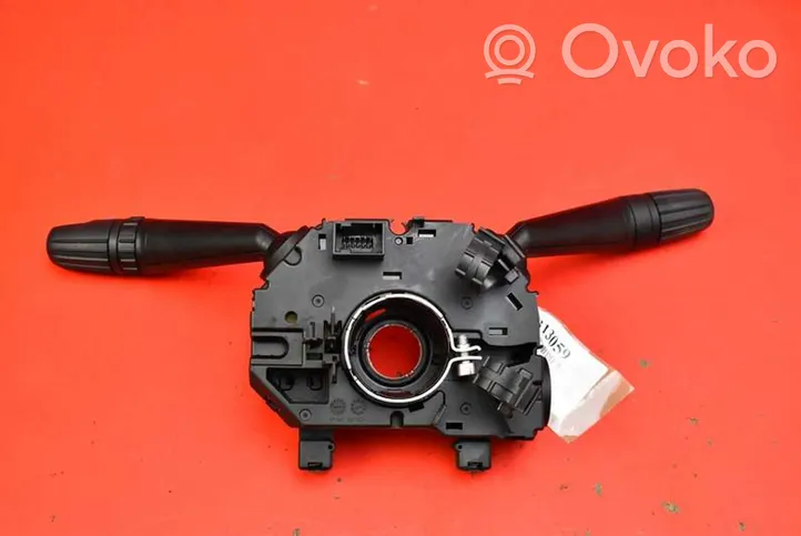 Alfa Romeo Mito Muut kytkimet/nupit/vaihtimet 86262040