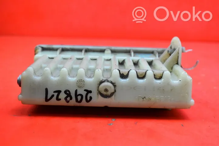 Opel Astra H Relay mounting block 24456733