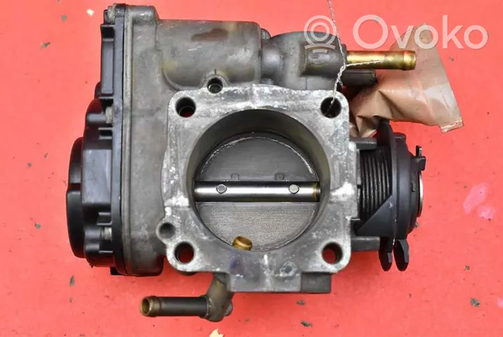 Volkswagen Bora Throttle body valve 06A133064H