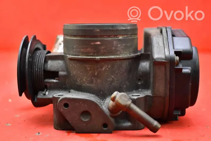 Volkswagen Bora Throttle body valve 06A133064H