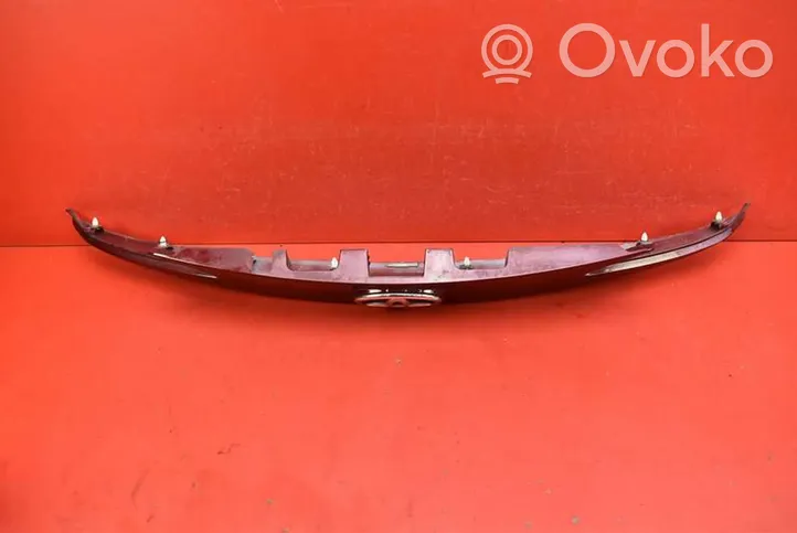 Toyota Auris E180 Éclairage de plaque d'immatriculation 76811-02830