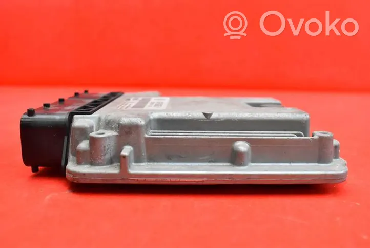 Volkswagen Touran I Unité de commande, module ECU de moteur 06F906056N